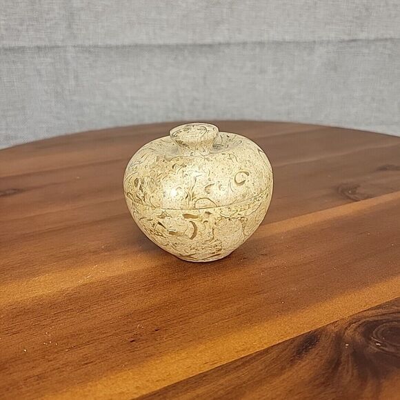Carved‎ Polished Stone Trinket Box Pakistan - Picture 1 of 9